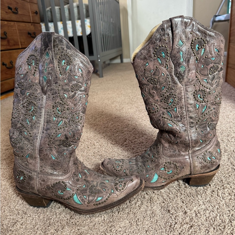 Brown and Turquoise Embroidered Women's Boots - image 3